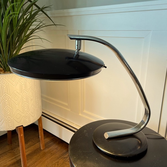 Mid Century Fase lamp - Picture 1 of 11